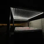 Luxury In I Almadi Lux Iv - Velvet Oak
